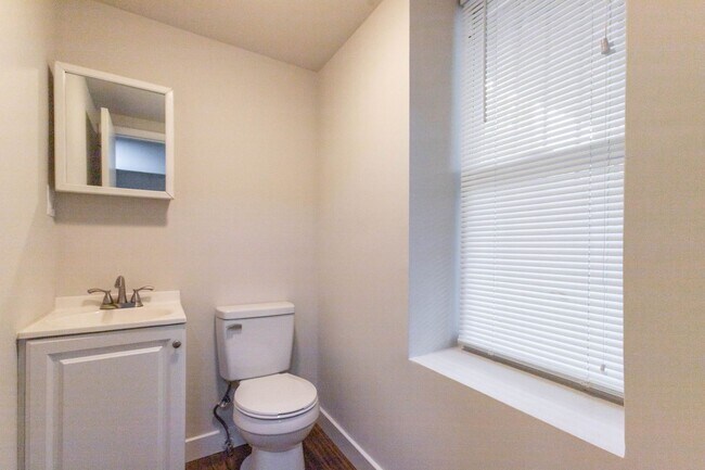 Building Photo - Brand New 3 BD Rowhome