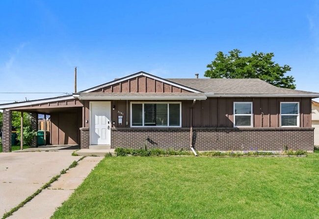 Building Photo - 19145 Sherman Way