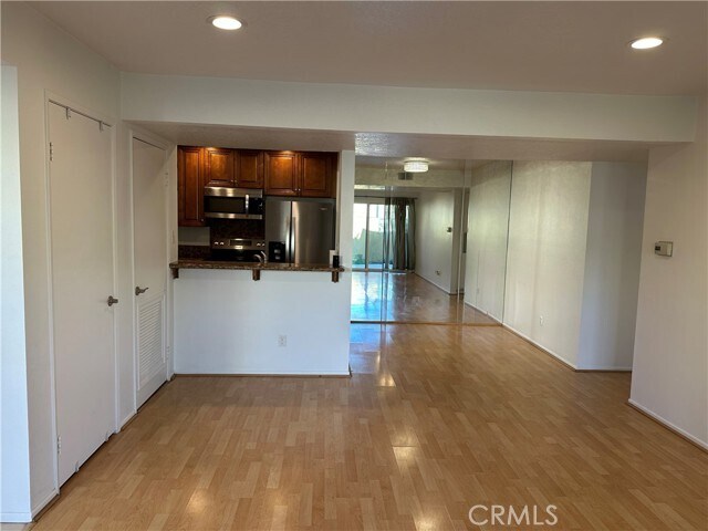 Building Photo - 25712 Le Parc