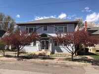 Building Photo - 711 2nd St