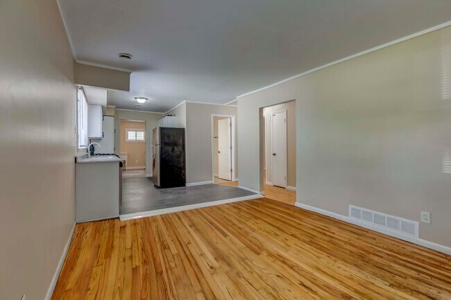 Building Photo - 20794 Audrey Ave