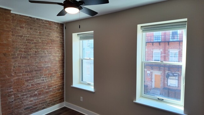 Building Photo - Brand-New 3BR/2BA Near Downtown & UC in OTR | Stylish Finishes, In-Unit Laundry, Gated Entry