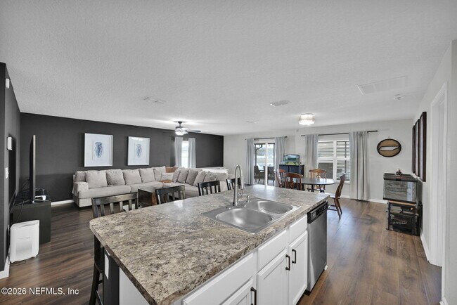 Building Photo - 6119 Black Filly Ln