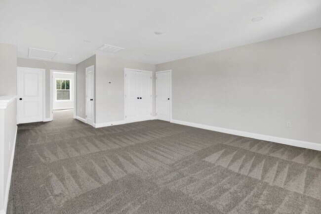 Building Photo - 117 Carshalton Dr