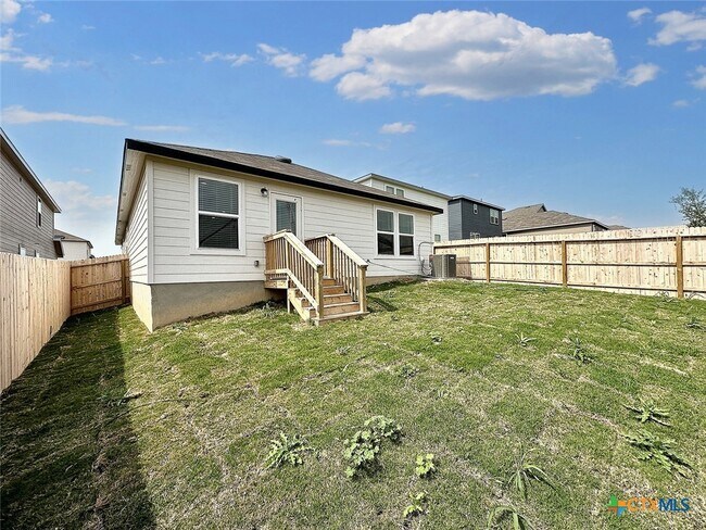 Building Photo - 549 Autumn Blaze