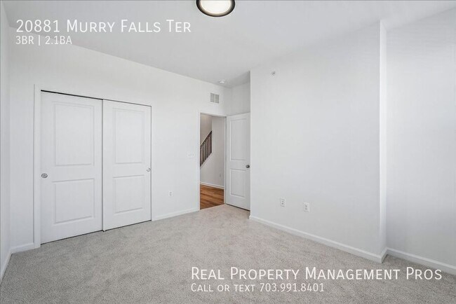 Building Photo - 20881 Murry Fls Ter