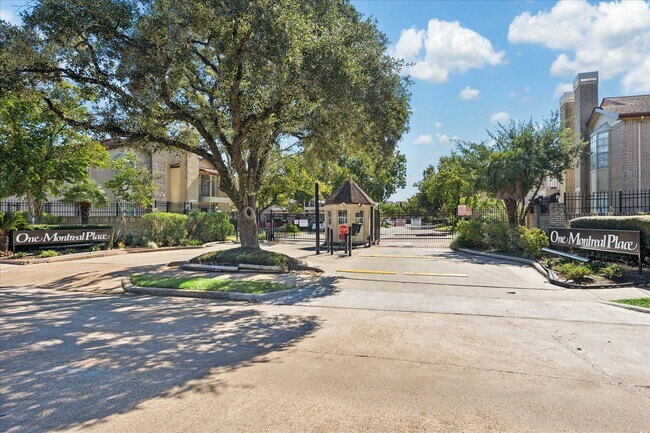 Building Photo - 2120 El Paseo St