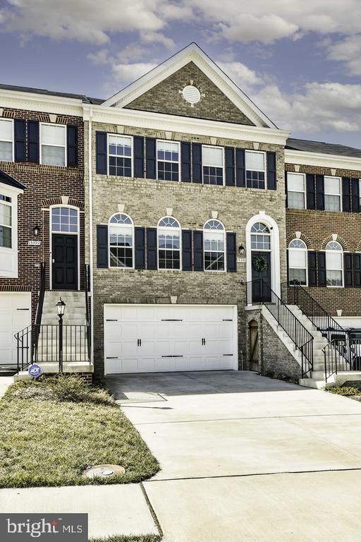 Building Photo - 15390 Ballerina Lp