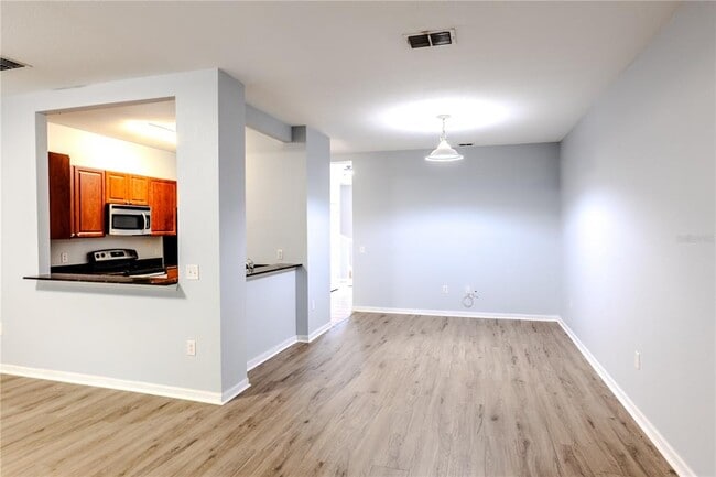 Building Photo - 8208 Downpatrick Ct