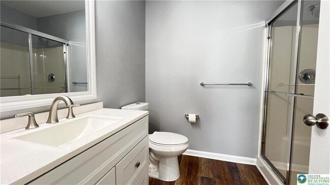 Building Photo - 705 Blue Heron Dr