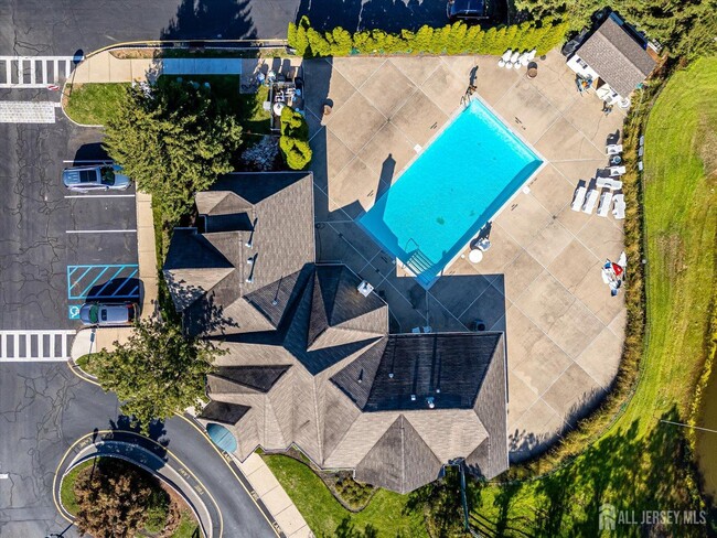 Building Photo - 913 Del Negro Ct