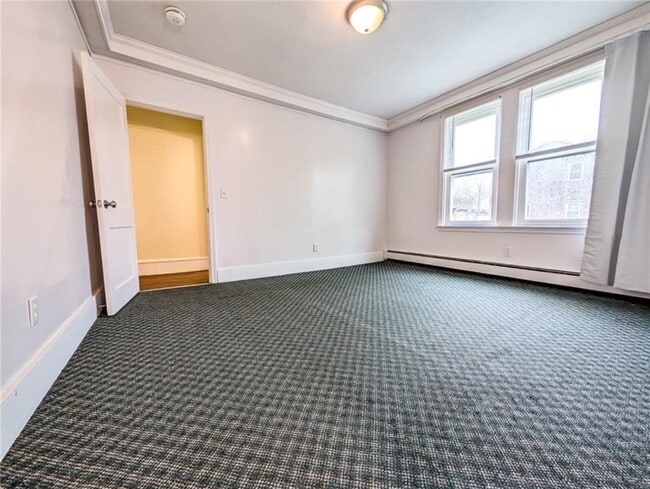 Building Photo - 1425 Manville Rd