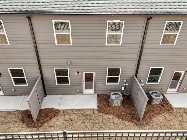 Building Photo - 1632 Gunnin Trce NW