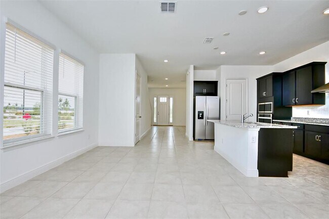 Building Photo - 6451 Cyrils Dr