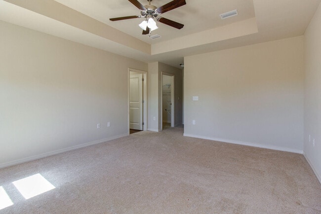 Building Photo - 150 Peoria Blvd