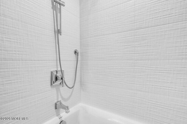 Building Photo - 44 Cowart Ave