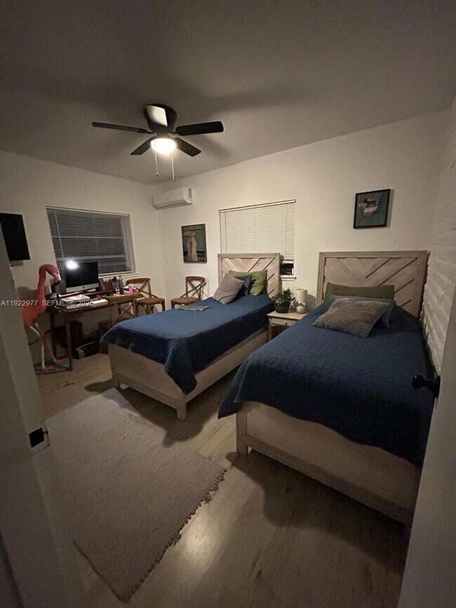 Building Photo - 270 NW 109th St