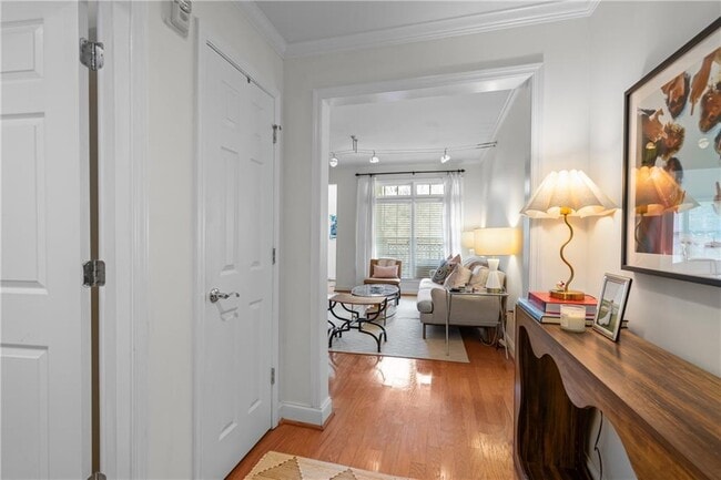 Building Photo - 50 Biscayne Dr NW