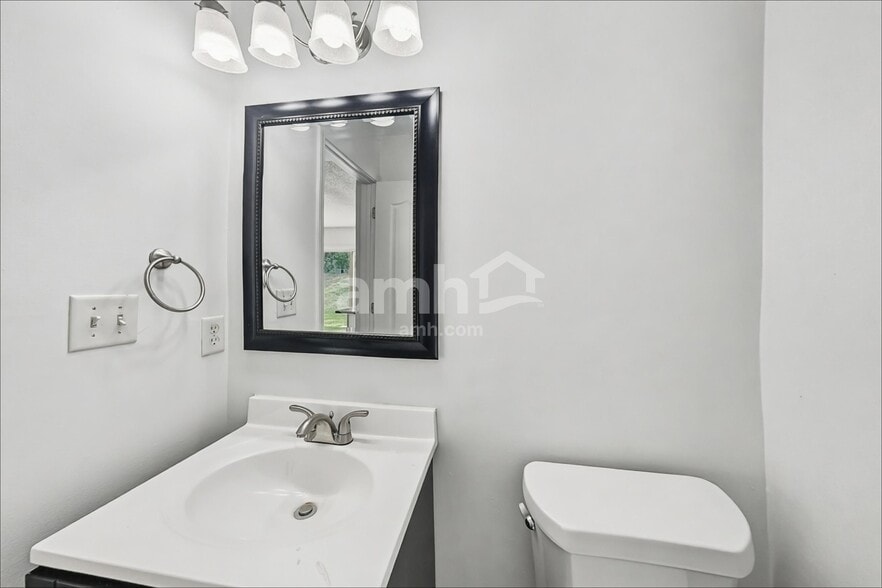 Building Photo - 4027 Windstream Ct