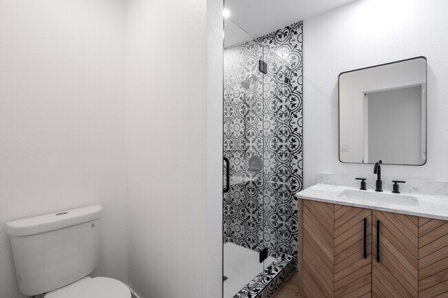 Building Photo - 5191 Alumni Pl