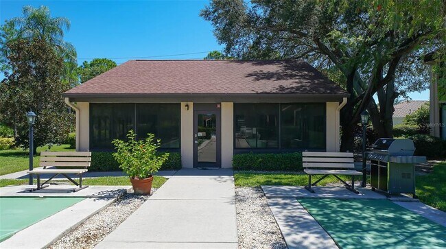 Building Photo - 6281 Timberlake Dr
