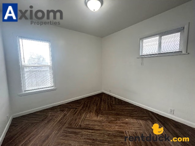 Building Photo - 217 W Sherman-