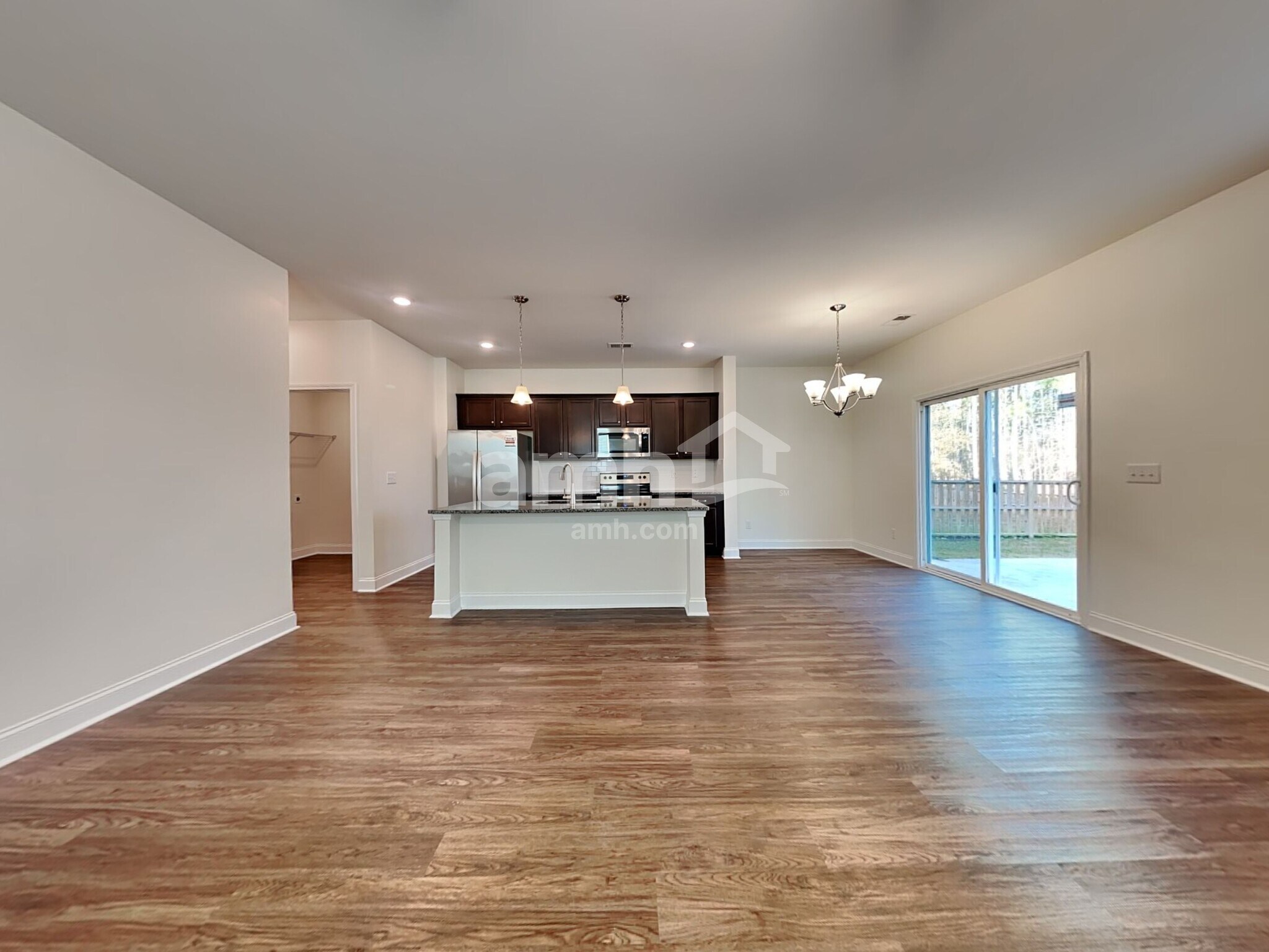 Building Photo - 304 Bering Ln