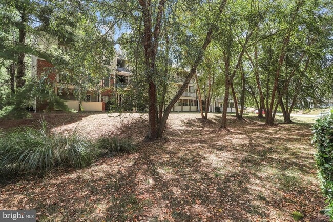 Building Photo - 12160 Penderview Terrace