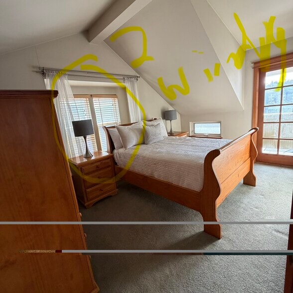 Third bedroom on third floor - 1911 24th Ave S