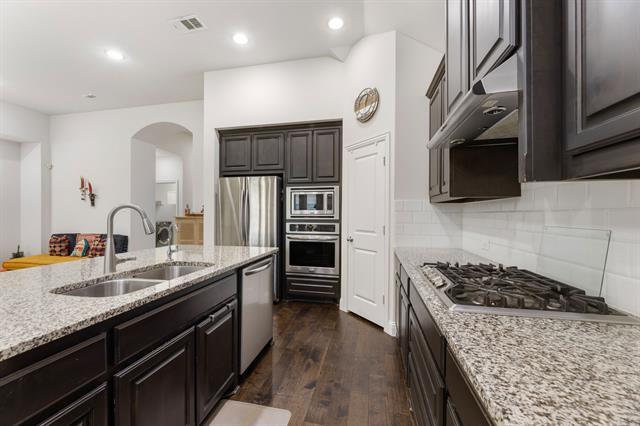Building Photo - 15801 Canyon Ridge