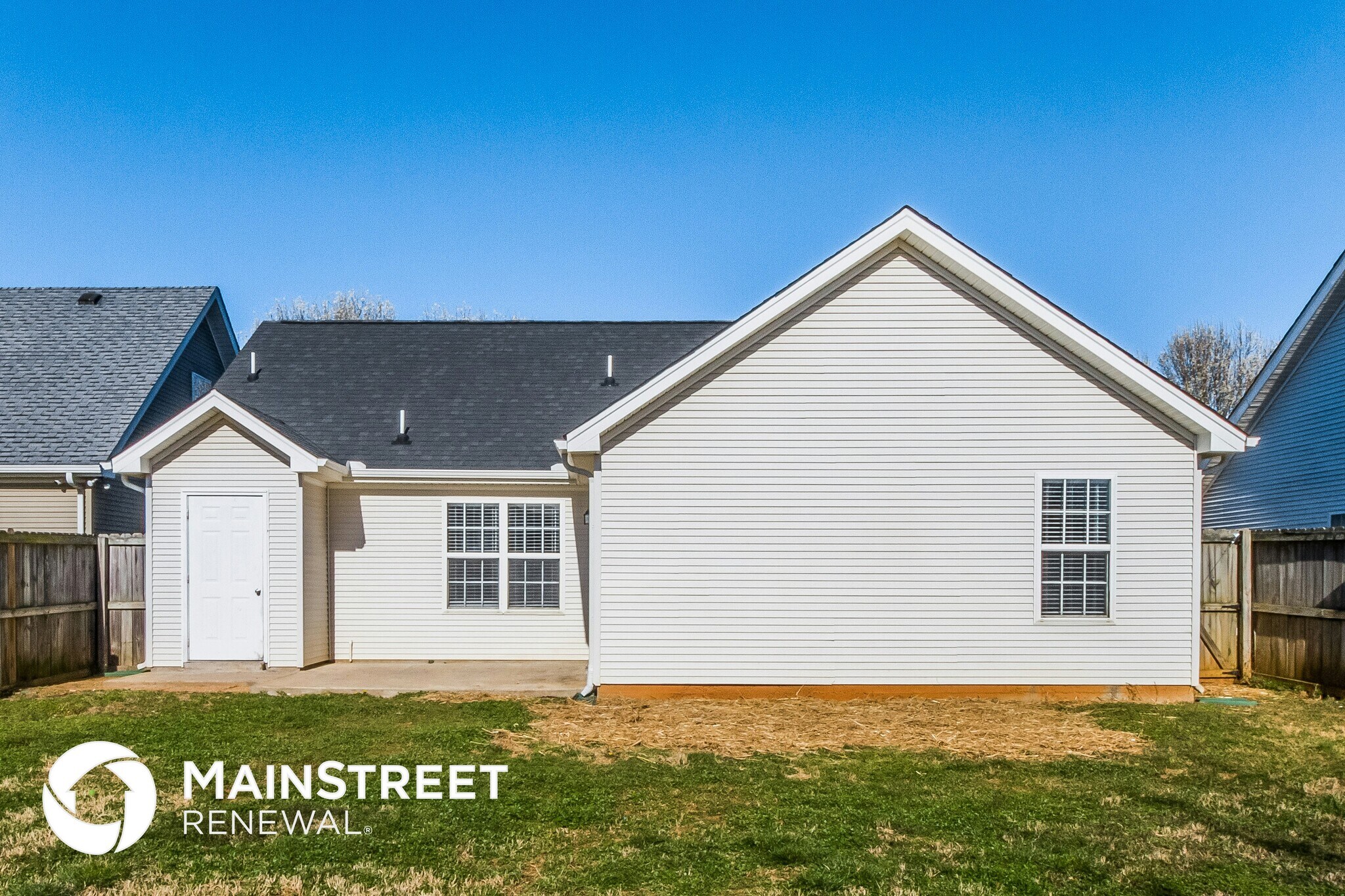 Building Photo - 2755 Painted Pony Dr