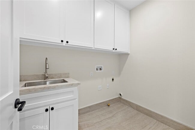 Building Photo - 22661 Sweet Meadow