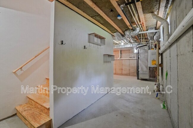 Building Photo - 26 Atwood Ave