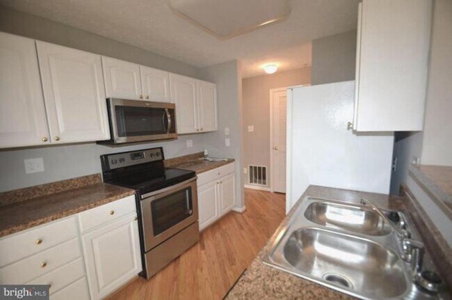 Building Photo - Condo Living in Owings Mills In a Cozy Neighborhood 2 Bedroom 2 Bathroom