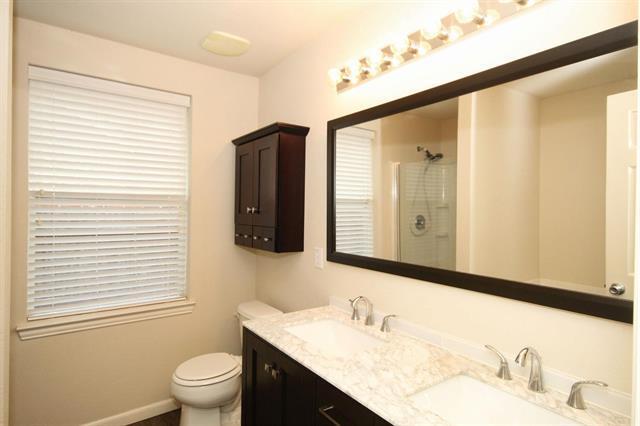 Building Photo - 1108 Honeywell Dr