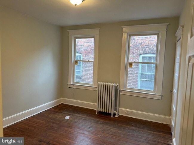 Building Photo - 4227 Euclid Ave