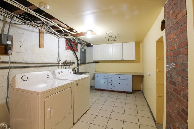 Building Photo - 3 Bed/1 Bath Duplex in Central Richland