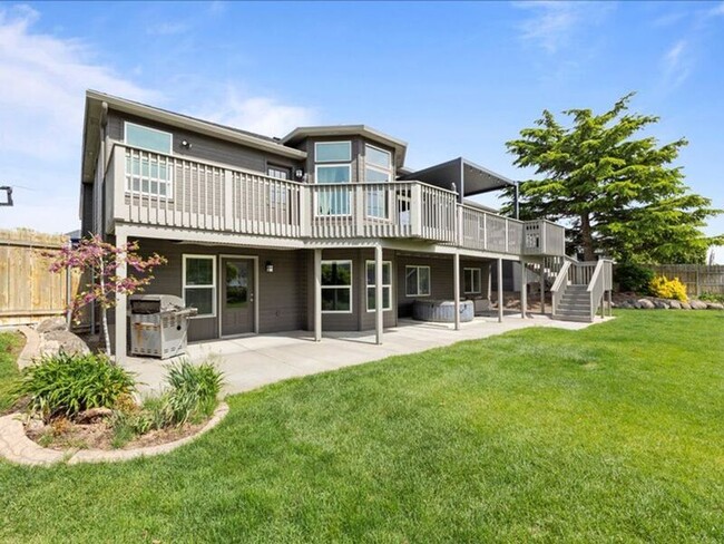 Building Photo - 263 Brookwood Loop