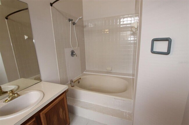 Building Photo - 476 Wexdon Ct