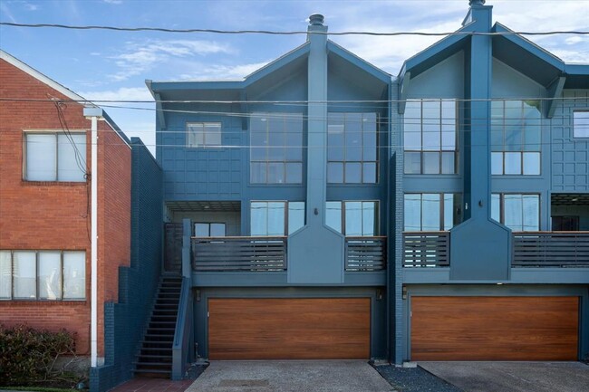 Building Photo - 1503 Fairview St