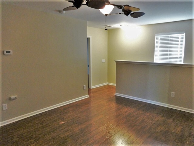 Building Photo - 103 Surlington Dr