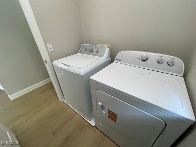 Building Photo - 8463 Antique Cameo Ave