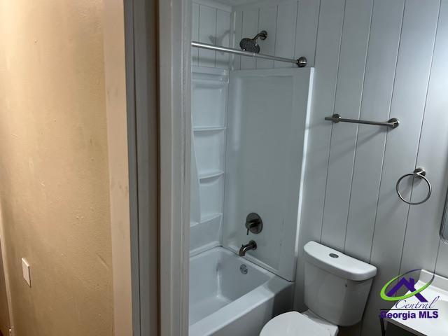 Building Photo - 308 Skyway Dr