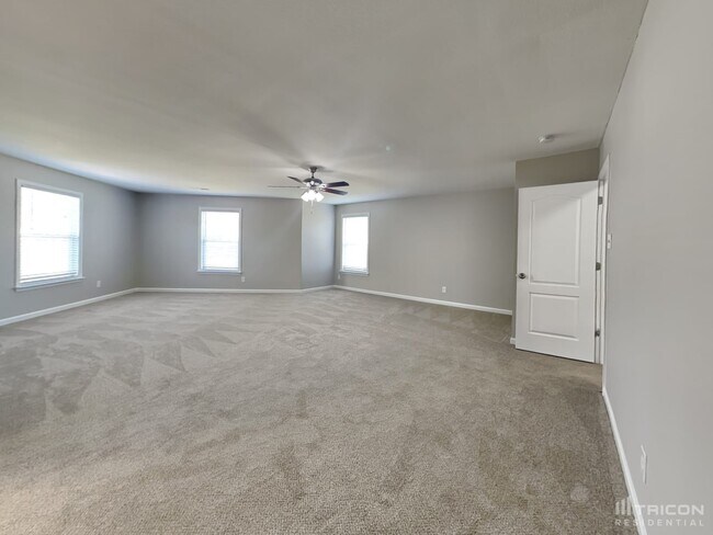 Building Photo - 188 Boiling Brook Dr