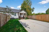 Building Photo - 2509 Moreau St