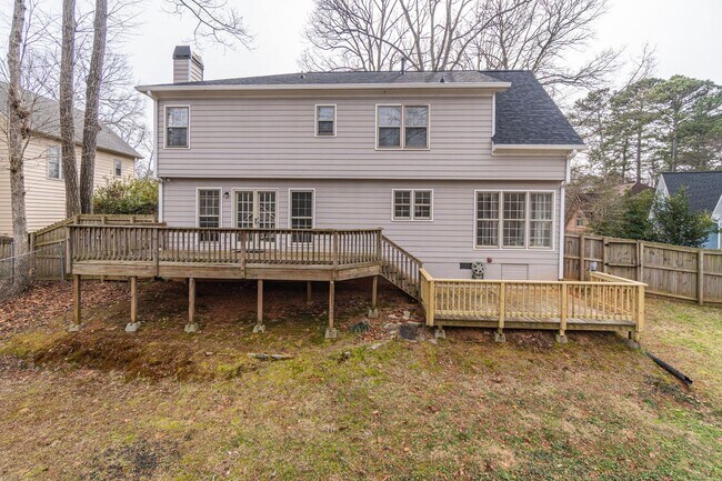 Building Photo - Welcome to this stunning 4-bedroom, 3-bathroom home located in the vibrant neighborhood of Kriste...