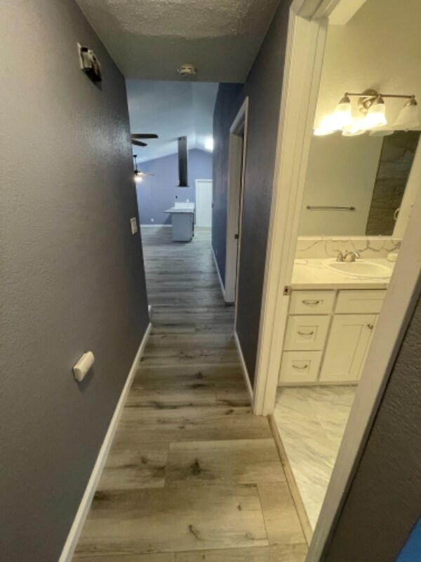Building Photo - 1323 Hidalgo Cir