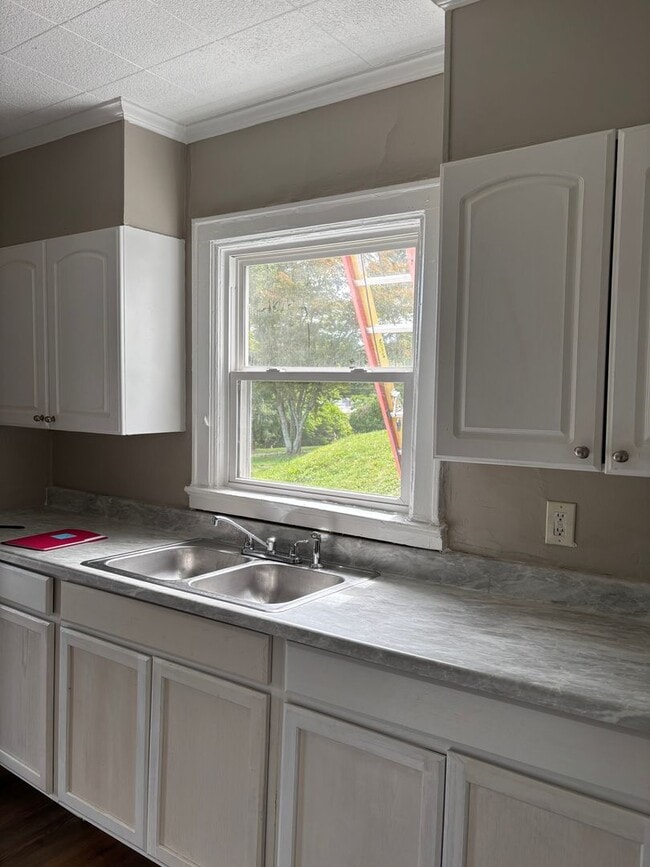 Building Photo - Two Bedroom House In Chattanooga TN