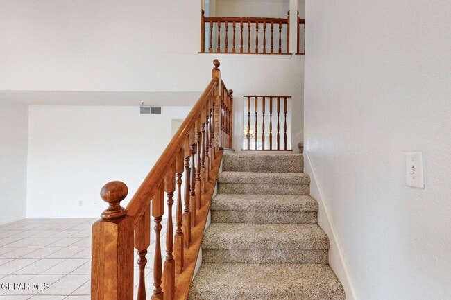 Building Photo - 4409 Loma Clara Ct