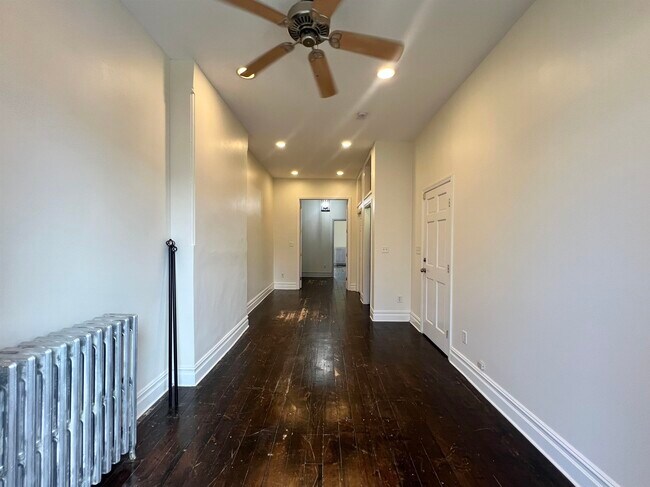 Building Photo - 148 Webster Ave